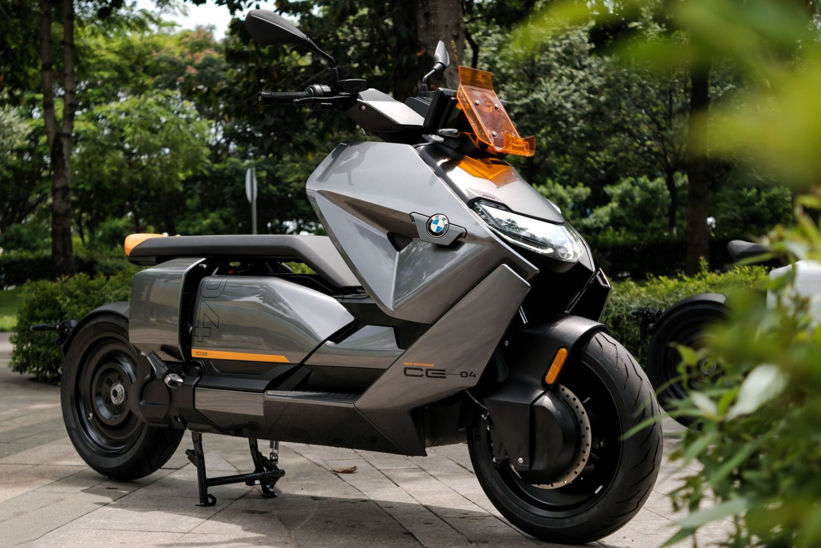 Công nghệ ồn như xe xăng trên xe điện.