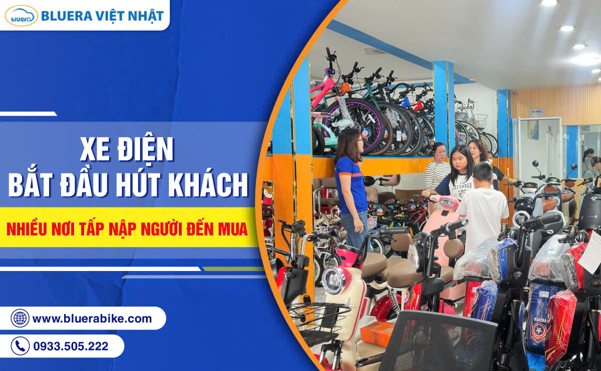 Hình ảnh khách hàng tại cửa hàng