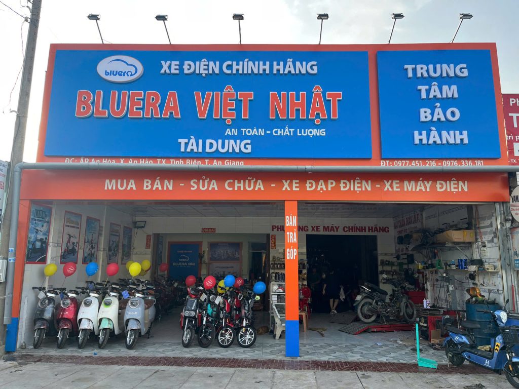 GIÁ XĂNG TĂNG VÀ QUY ĐỊNH KIỂM ĐỊNH KHÍ THẢI 2026: VÌ SAO XE ĐIỆN TIẾT KIỆM BLUERA VIỆT NHẬT TRỞ THÀNH LỰA CHỌN THÔNG MINH? 5 Dealer20Image2FTC3A0i20Dung2Fz