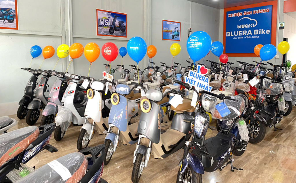 chinh thuc khai truong cua hang xe dien bluera viet nhat anh duong tai tp ho chi minh 2