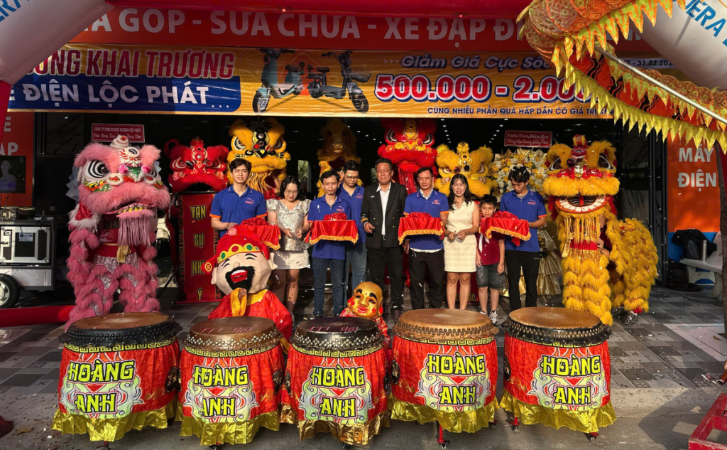 BLUERA VIỆT NHẬT LỘC PHÁT TƯNG BỪNG KHAI TRƯƠNG VỚI ƯU ĐÃI XE ĐIỆN CHÍNH HÃNG LÊN ĐẾN 2.000.000Đ 2 Bluera Việt Nhật Lộc Phát