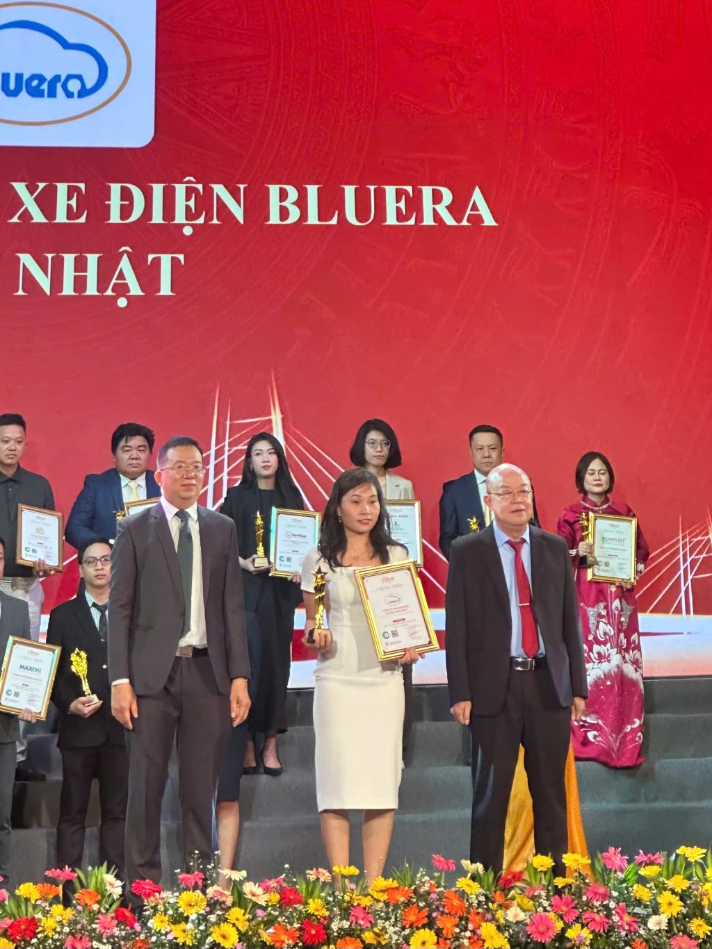 Bluera Việt Nhật là top 10 thương hiệu dẫn đầu Việt Nam 2026