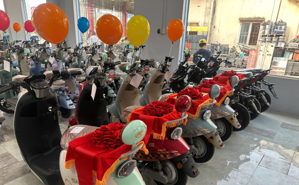 Tưng bừng khai trương Bluera Việt Nhật Tại Tây Ninh - Đại lý Út Tân