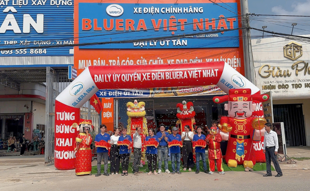 Tưng bừng khai trương Bluera Việt Nhật Tại Tây Ninh - Đại lý Út Tân