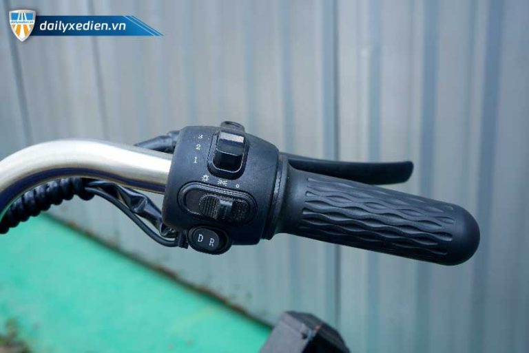 Xe Ba Gác Điện Tải Trọng Rocket 700Kg - 1Tấn