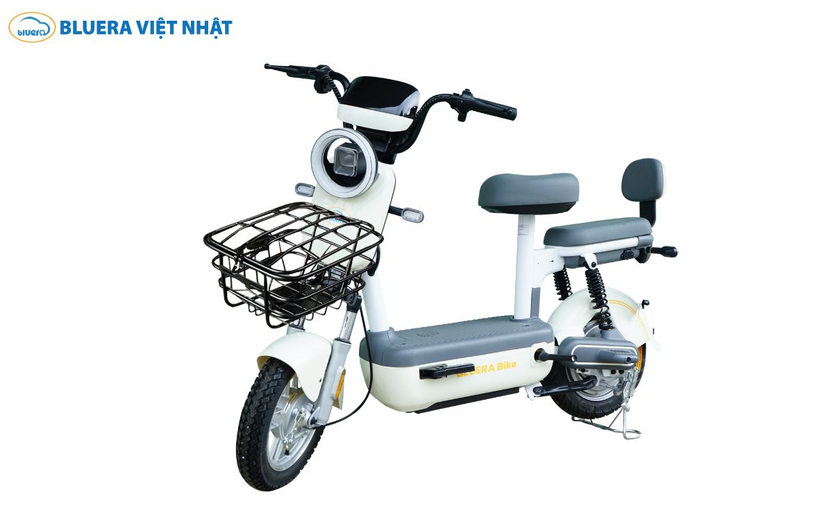 Xe đạp điện Bluera Mini Kute s có giỏ đựng đồ và bàn đạp trợ lực